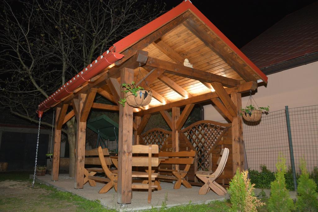Privat Alexandra Apartment Liptovský Mikuláš Екстериор снимка